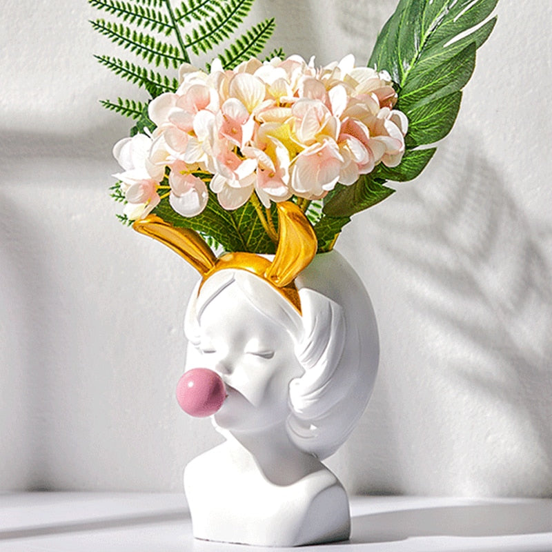 Girl Blowing Bubblegum Golden Vase - The Quirky Home Co