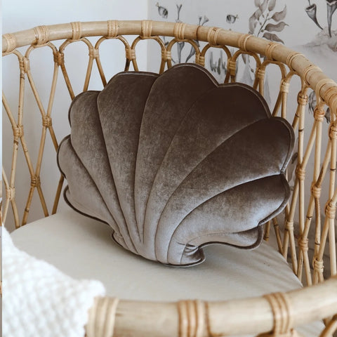 products/shell-pillow-gray-decoration-bedding-moimili_2.jpg